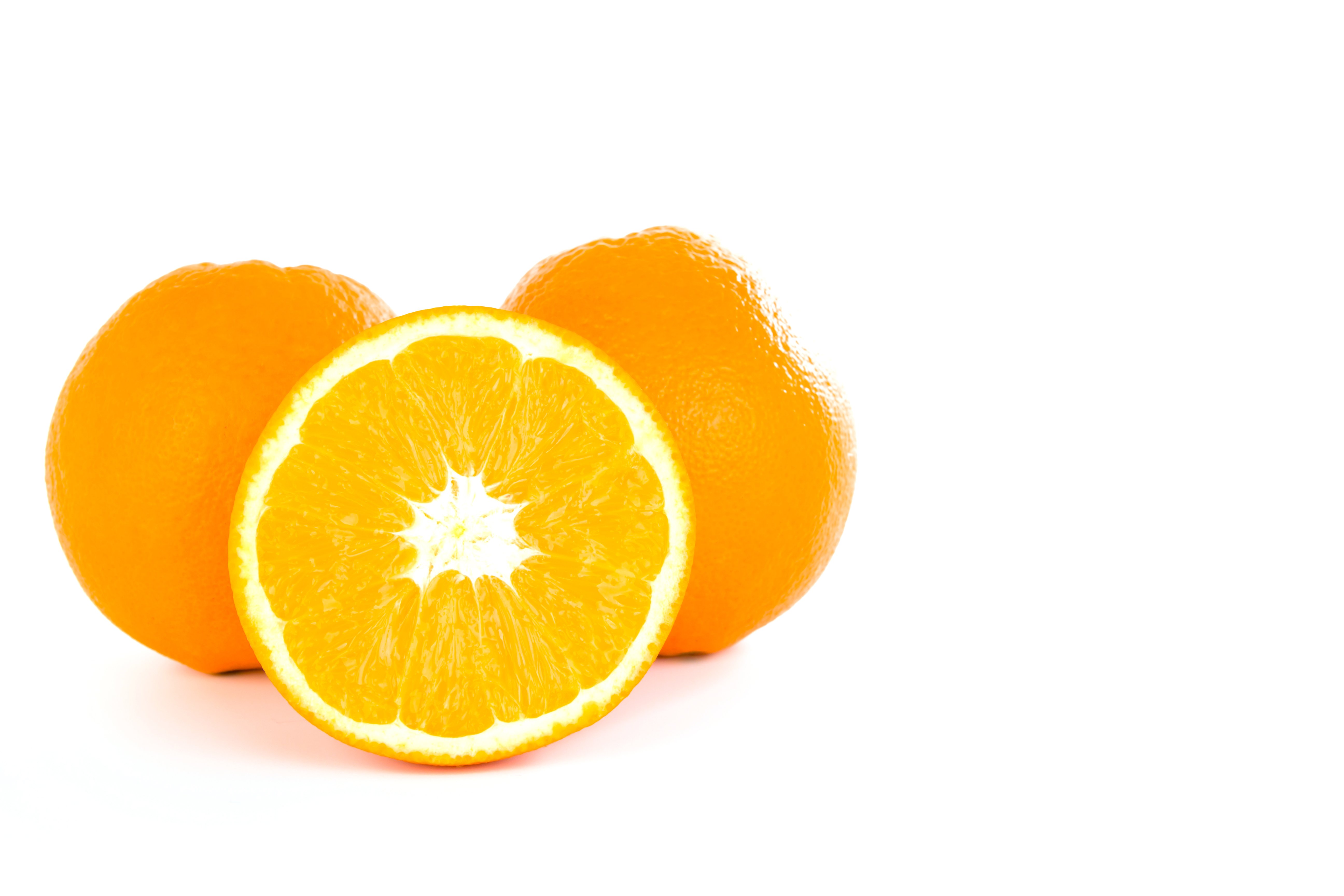 ORANGE (freepick)-compressed.jpg