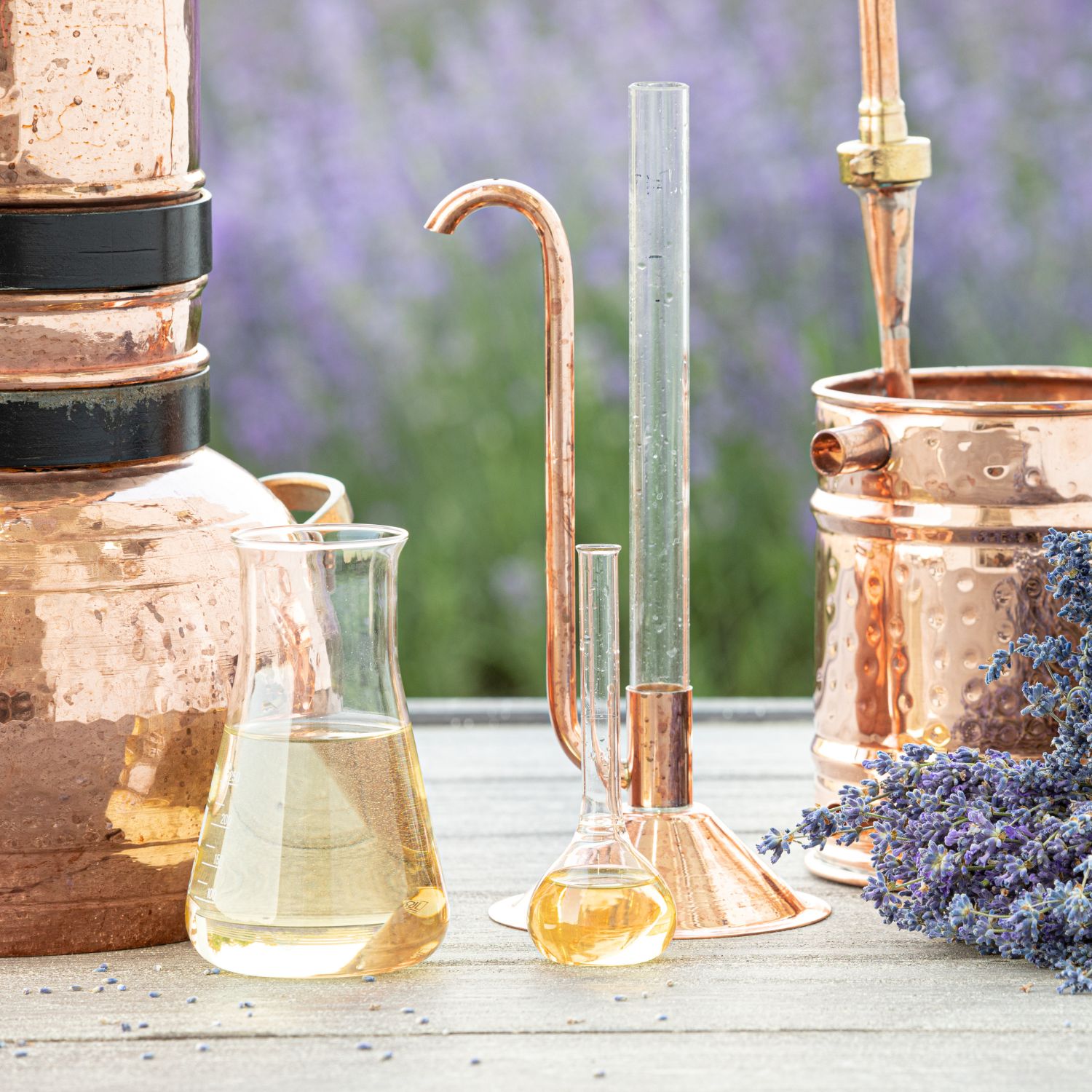 Eaux florales et hydrolats