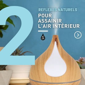 Saviez-vous que l’air intérieur est beaucoup plus pollué que l’air extérieur ?Pour assainir votre atmosphère tout en le parfumant d’une odeur fraiche et agréable, pensez aux huiles essentielles ! Peu utilisées en diffusion ou en brumisation, leurs odeurs réchauffent aussi le cœur, surtout au creux de l’hiver. 🌿👉 Réflexe N°1 : J’utilise mon diffuseur ! Avec une dizaine de gouttes des compositions aromatiques « assainissante » ou « respiratoire », mon intérieur est délicatement parfumé aux notes des eucalyptus, du citron, du pin sylvestre ou du ravintsara. Laissez diffuser 15 à 20 minutes et renouvelez la diffusion une à deux fois par jour.👉 Réflexe N°2 : A l’aide des brumisateurs « respiratoire » ou « anti-odeurs », vous participez à éliminer les bactéries ou virus tout en parfumant la pièce d’une odeur fraiche et très agréable. Pulvérisez le spray aux quatre coins de la pièce et renouvelez l’opération, une à deux fois par jour.⚠️Précautions d’emploi : ne pas utiliser en cas de grossesse, d’allaitement, d’asthme ou d’épilepsie.#Aromathérapie #huileessentielle #huilesessentielles #aromatherapy #essentialoil #essentialoils #Provence #Valensole #Plateaudevalsensole #Alpesdehauteprovence #qualite #hiver #défenses #diffusion #diffuseur #ravintsara #citron #thym #pin #niaouli #eucalyptus #menthe